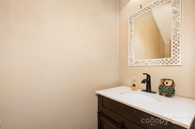 14121 Rouda Lane, Charlotte, NC 28269