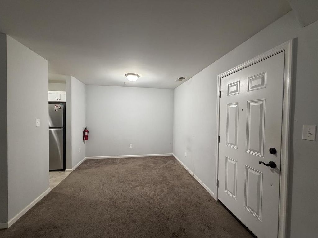 2805 AUBURN CT, Mount Laurel, NJ 08054