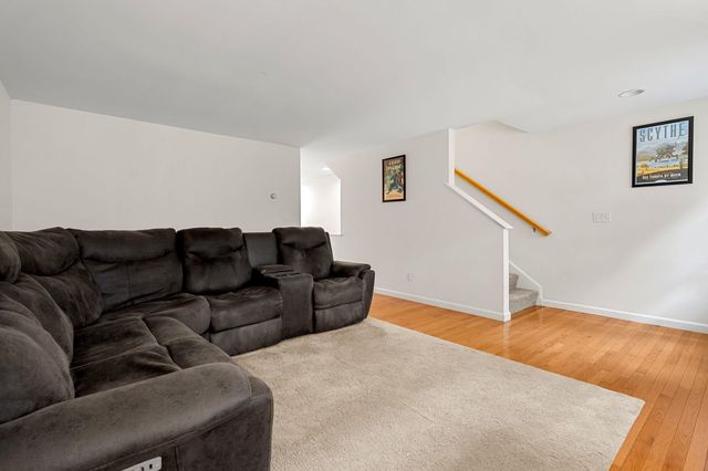 2 Hidden Path Lane, Rochester, NH 03839