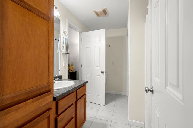 2 Hidden Path Lane, Rochester, NH 03839