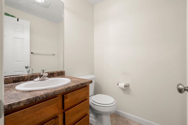 2 Hidden Path Lane, Rochester, NH 03839