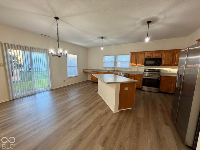 6146 Big Stone Drive, Brownsburg, IN 46112