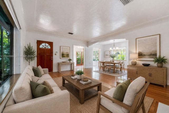 902 Lisbon St, Coral Gables, FL 33134