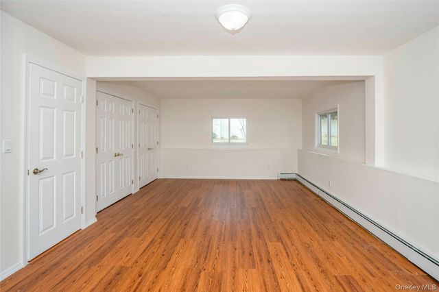 15 Greenbrier Lane, Sayville, NY 11782