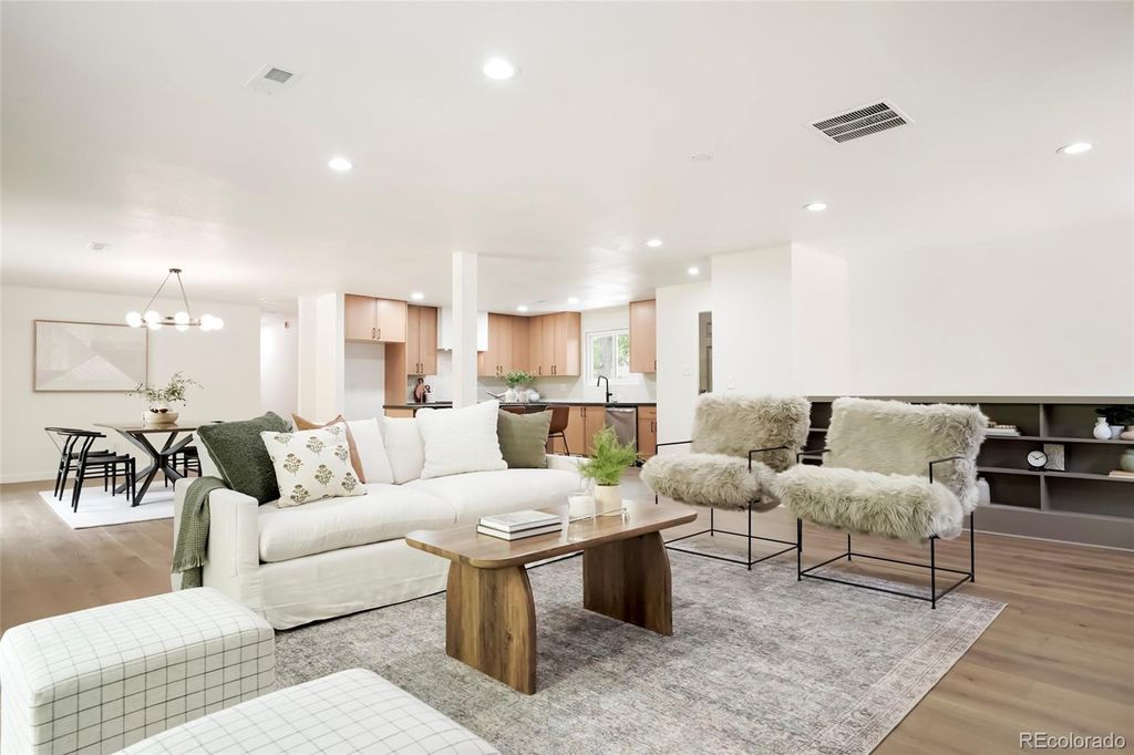 3352 Vivian Drive, Wheat Ridge, CO 80033