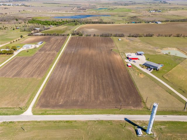 1295 County Road 432, Taylor, TX 76574