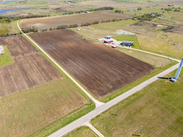 1295 County Road 432, Taylor, TX 76574