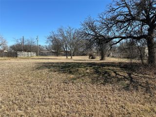 4229 N Main Street, Cleburne, TX 76058