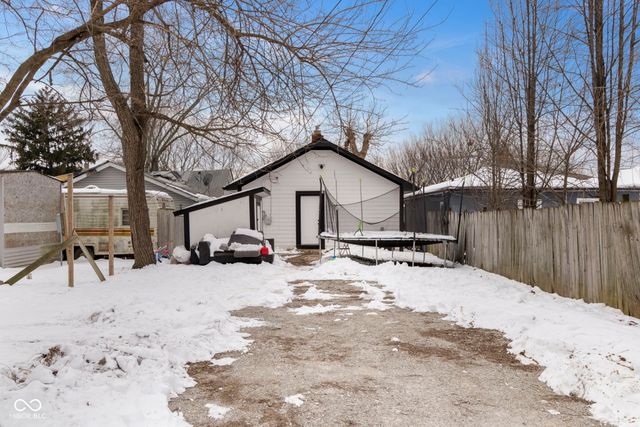 2453 N Oxford Street, Indianapolis, IN 46218
