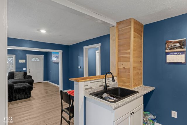 2453 N Oxford Street, Indianapolis, IN 46218