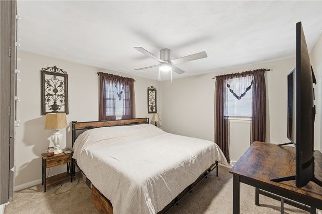 291 Nausauket Road, Warwick, RI 02886