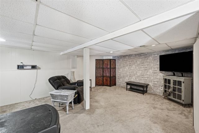 291 Nausauket Road, Warwick, RI 02886