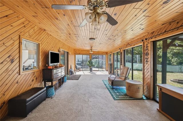 291 Nausauket Road, Warwick, RI 02886
