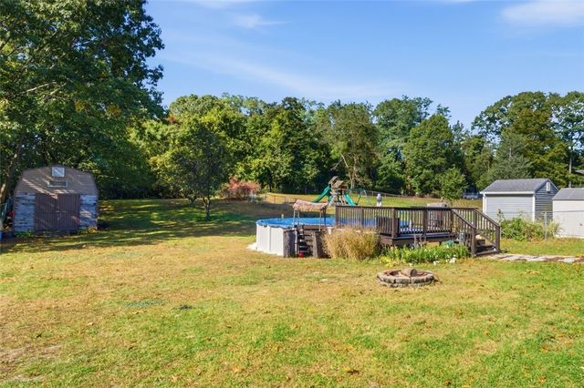 291 Nausauket Road, Warwick, RI 02886