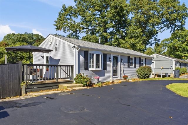 291 Nausauket Road, Warwick, RI 02886