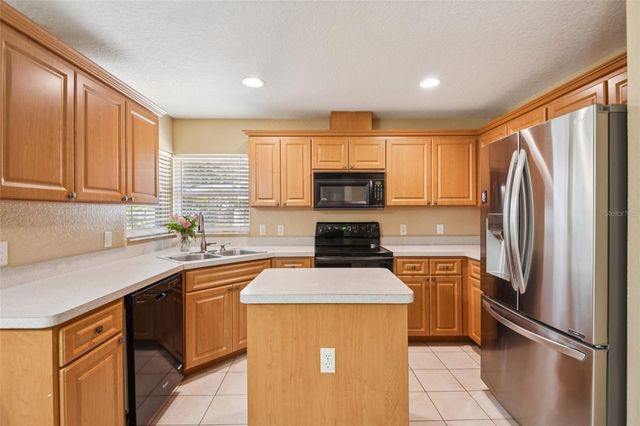 6633 HONE STREET, New Port Richey, FL 34653