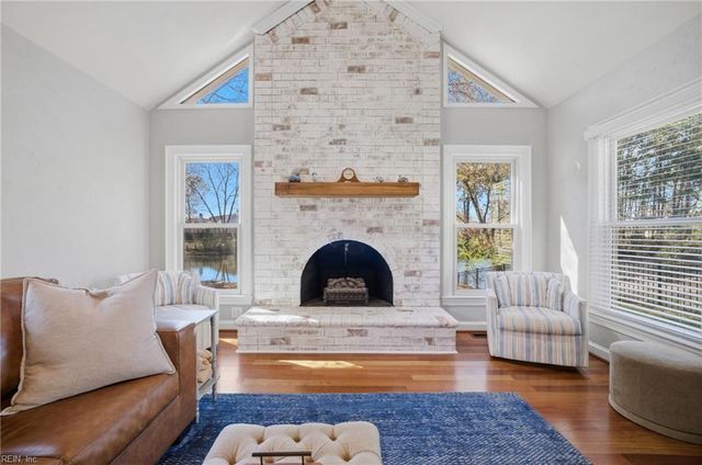 504 Aguila DR, Chesapeake, VA 23322