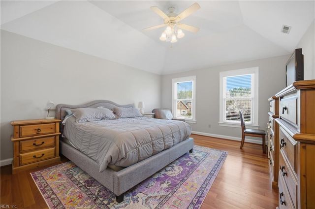 504 Aguila DR, Chesapeake, VA 23322