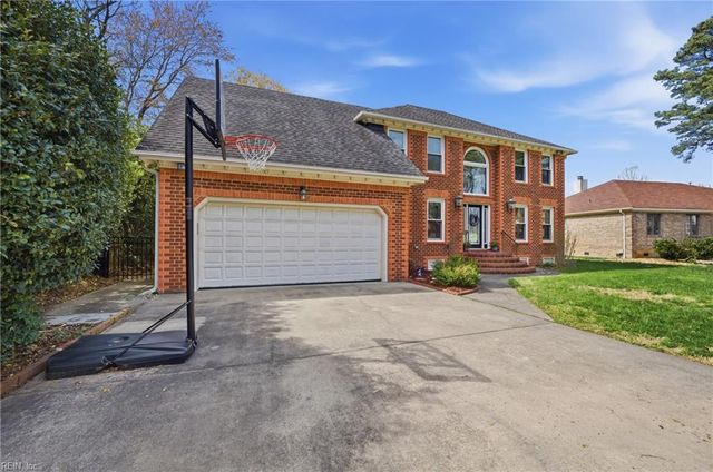 504 Aguila DR, Chesapeake, VA 23322