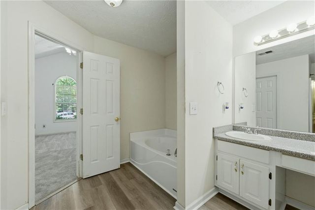85 Five Oaks Drive, Covington, GA 30014