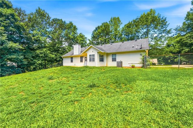 85 Five Oaks Drive, Covington, GA 30014