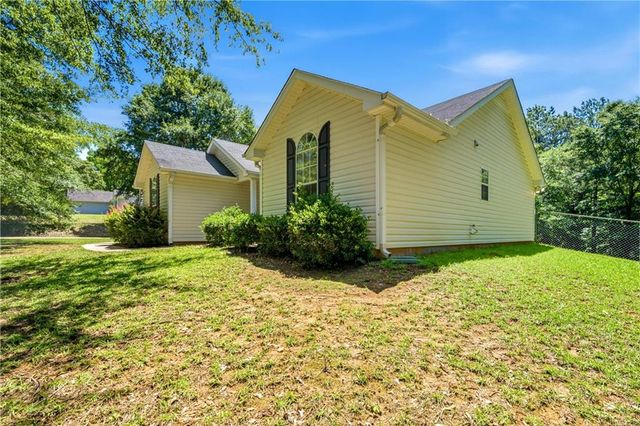 85 Five Oaks Drive, Covington, GA 30014