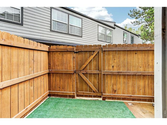 1939 Newland Ct, Lakewood, CO 80214