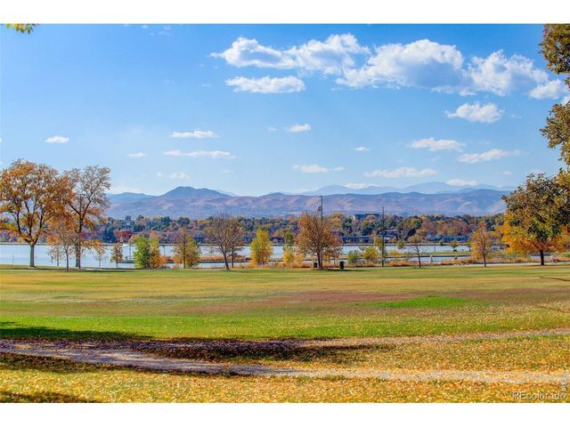 1939 Newland Ct, Lakewood, CO 80214