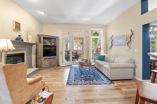 1092 S PARK AVENUE, Fond Du Lac, WI 54935