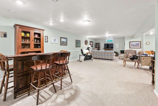 1092 S PARK AVENUE, Fond Du Lac, WI 54935