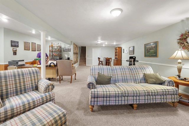 1092 S PARK AVENUE, Fond Du Lac, WI 54935