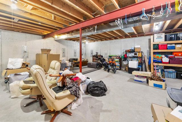 1092 S PARK AVENUE, Fond Du Lac, WI 54935