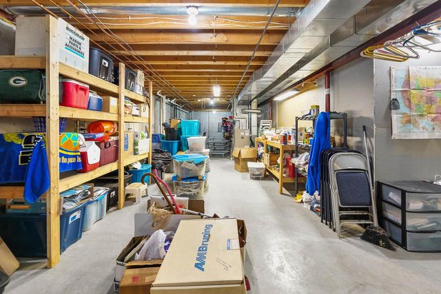 1092 S PARK AVENUE, Fond Du Lac, WI 54935