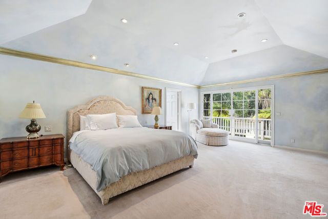 701 N Arden Drive, Beverly Hills, CA 90210
