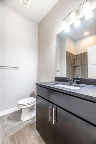 307 E Noble Lane, Fayetteville, AR 72703