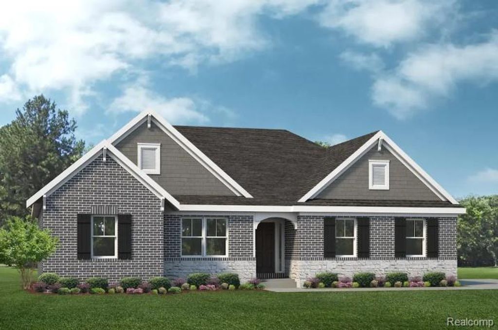 13743 Stone Falcon Drive, Shelby, MI 48315