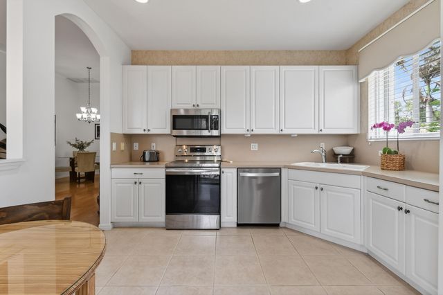 425 SW Talquin Lane, Port St. Lucie, Port St Lucie, FL 34986