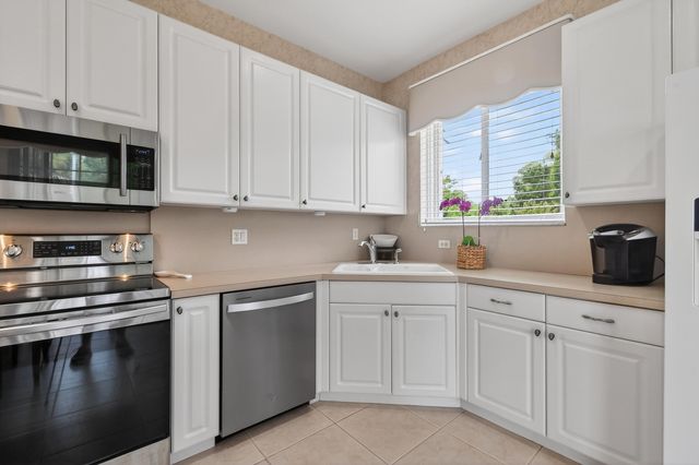 425 SW Talquin Lane, Port St. Lucie, Port St Lucie, FL 34986