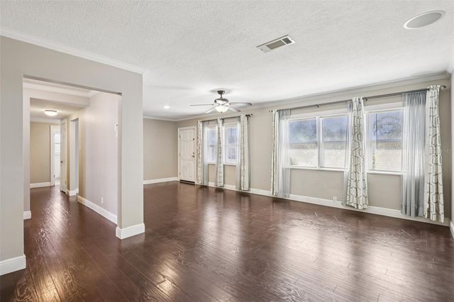 1545 W RIVER LANE, Tampa, FL 33603