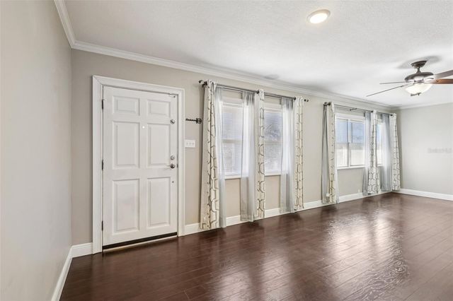 1545 W RIVER LANE, Tampa, FL 33603