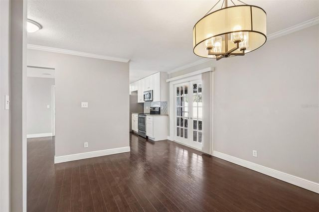 1545 W RIVER LANE, Tampa, FL 33603