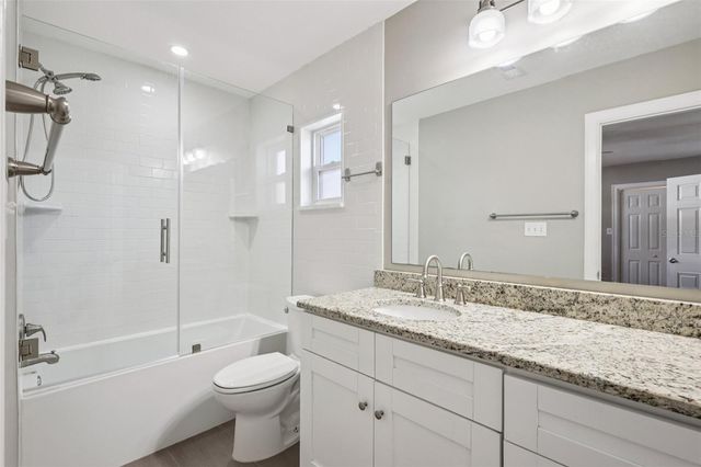 1545 W RIVER LANE, Tampa, FL 33603