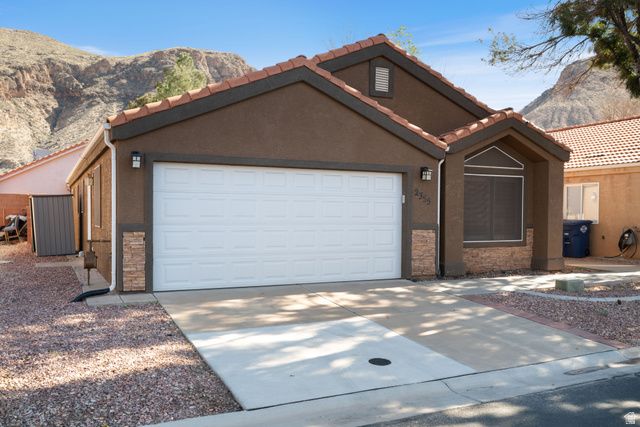 2355 S 780 W, Hurricane, UT 84737