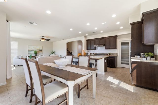 8056 Westport Cir, Discovery Bay, CA 94505