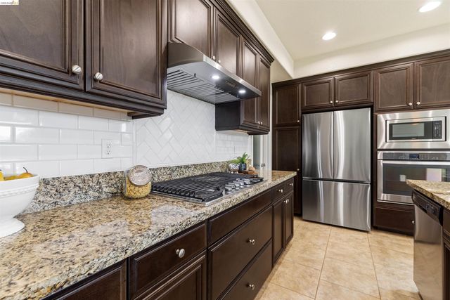 8056 Westport Cir, Discovery Bay, CA 94505