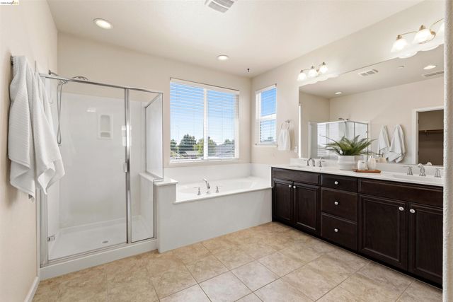 8056 Westport Cir, Discovery Bay, CA 94505