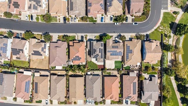 8056 Westport Cir, Discovery Bay, CA 94505