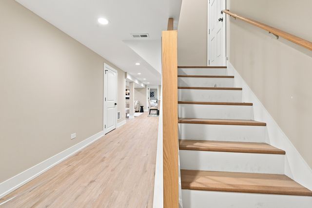 9314 S Colfax Avenue, Chicago, IL 60617