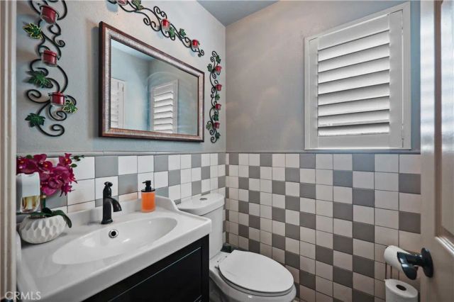 9317 Elm Vista Drive 9, Downey, CA 90242