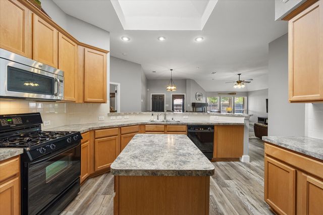 2440 Fieldcrest Drive, Rockwall, TX 75032
